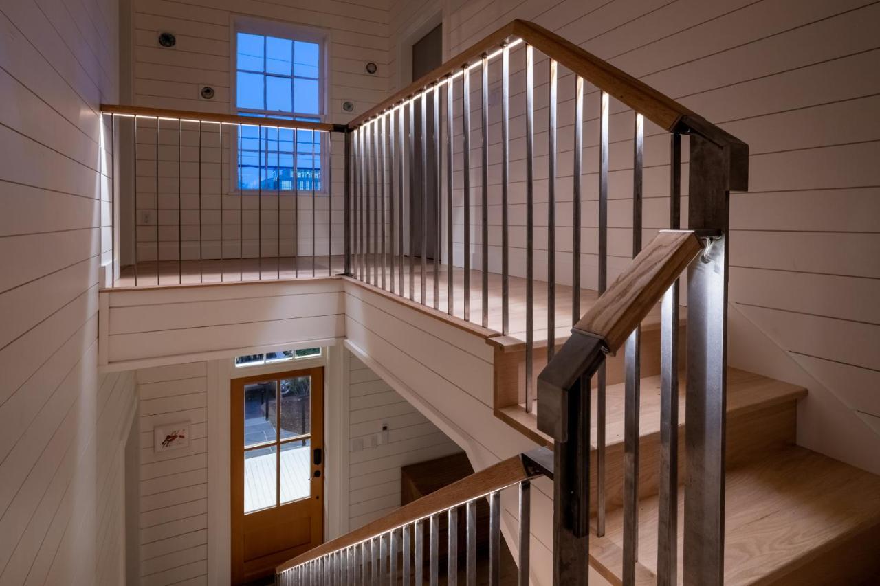 Boutique Room Steps From Downtown Mall Rose Jean - Room 4 Charlottesville Exterior foto